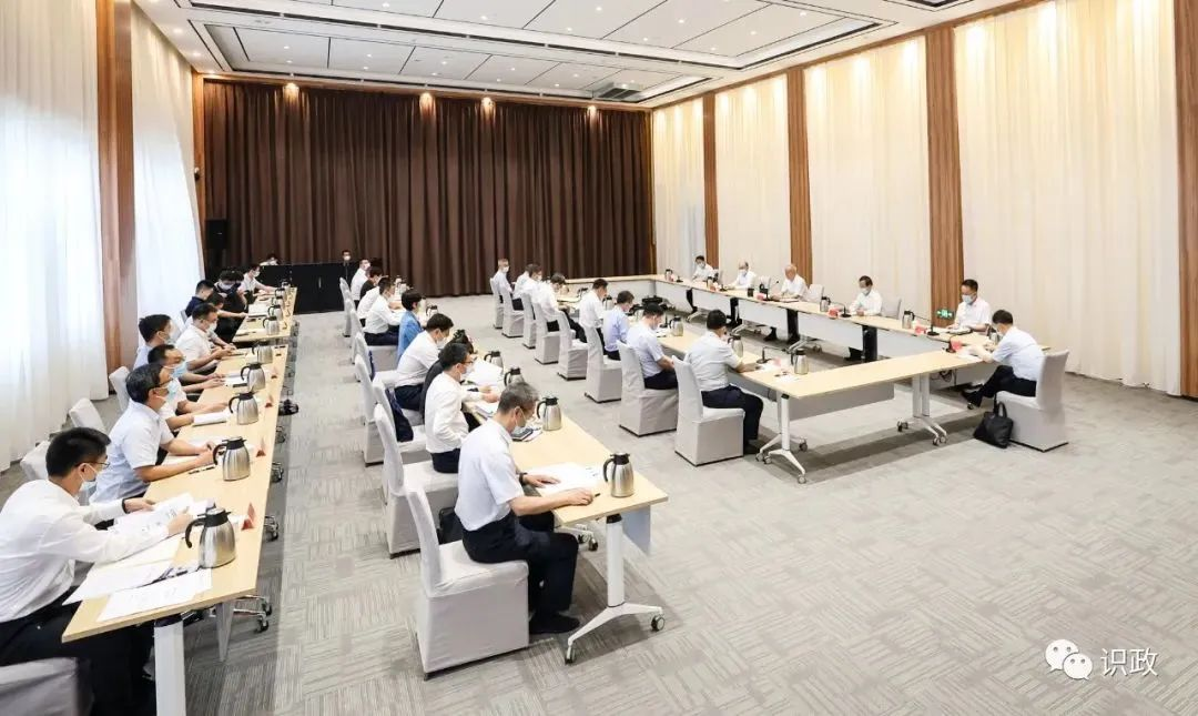 蔡奇到順義區調研，要求以高端制造、“兩區”建設、新城建設為主抓手，打造全市高精尖產業主陣地.png