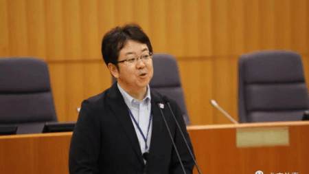 這一群少年，叫做“中日小大使”-1.gif